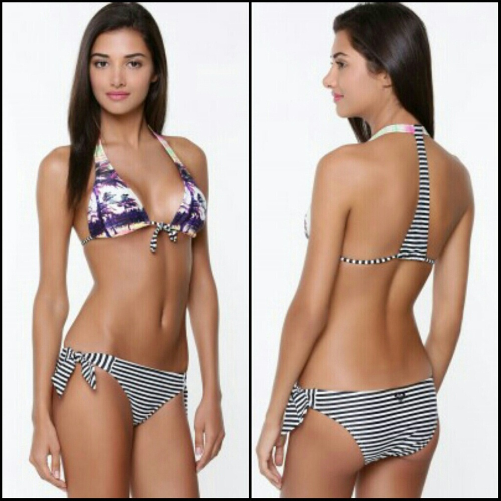 $20 SALE! ROXY Tropical Striped Bikini Top. Bottoms Sold Separately